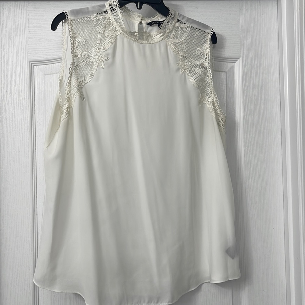 Zac & Rachel. Cream Lace Accent Blouse. Size XL.